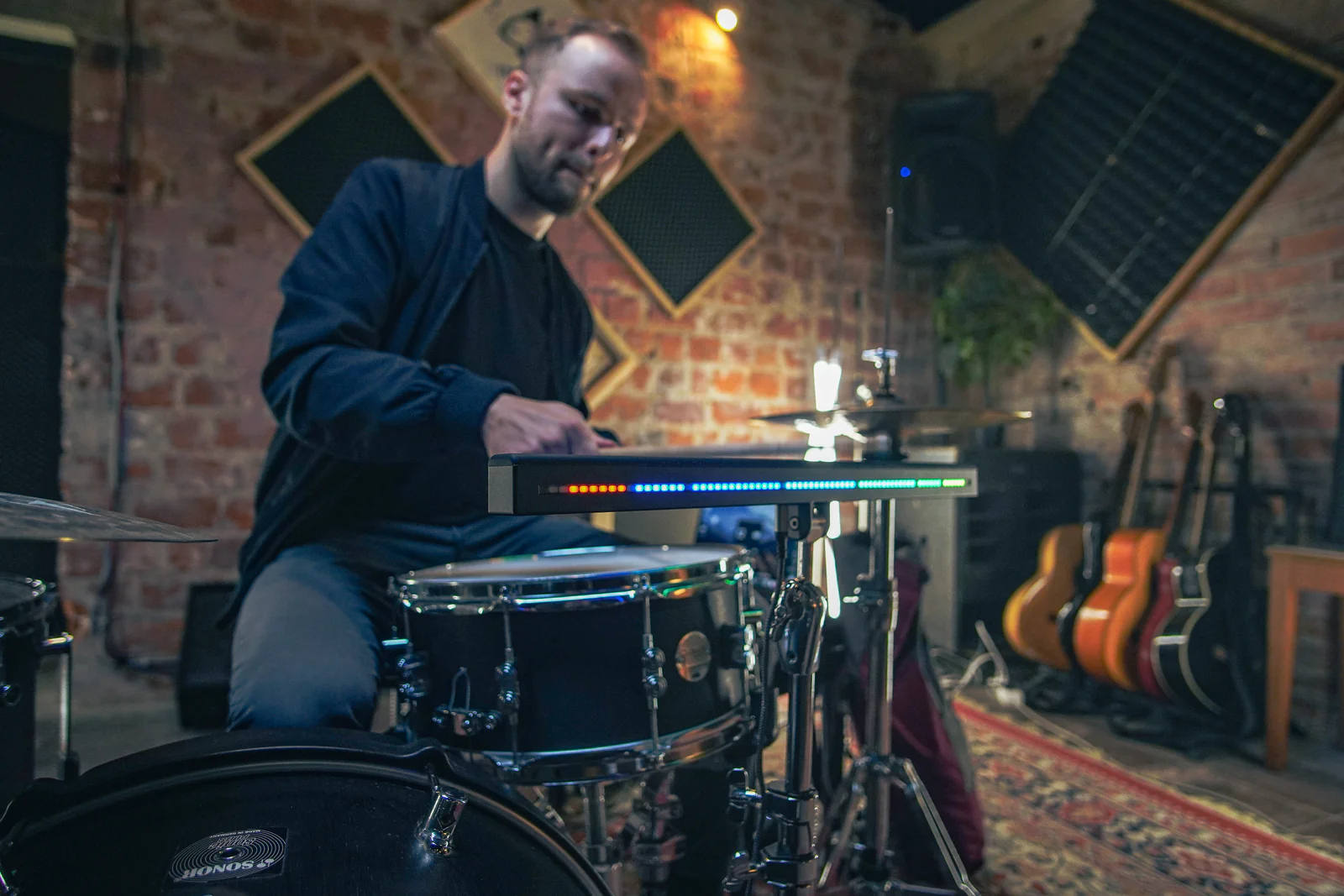 afk -audio DRUMBEAM: Was kann der MIDI-Controller für Drums?